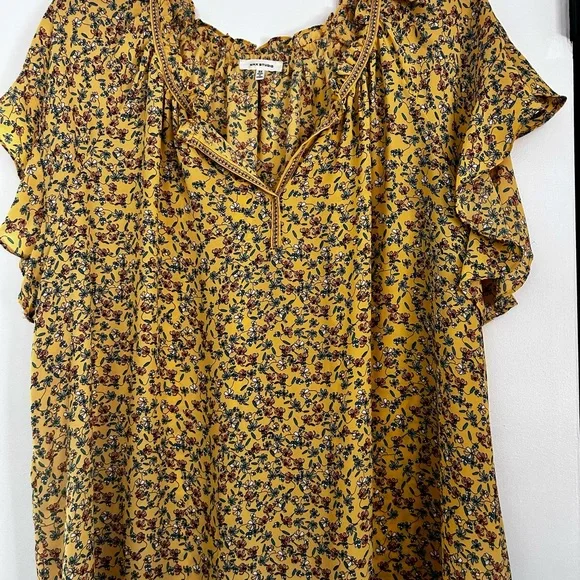 Max Studio Mustard Floral Ruffle Sleeve Blouse - Picture 4 of 5